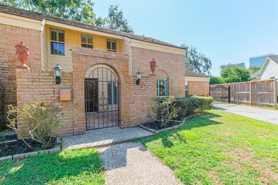 10223 Briar Rose Dr, Houston, TX 77042 - photo 2