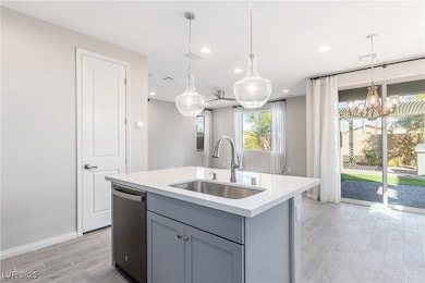 10016 Silver Comet Ct, Las Vegas, NV 89178 - photo 2