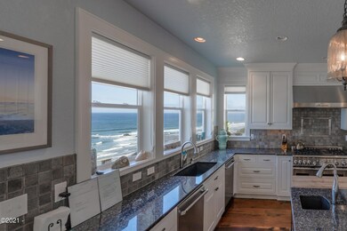 2713 SW Anchor Ave, Lincoln City, OR 97367 - photo 6