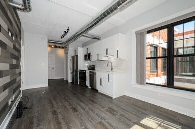 7645 N Sheridan Rd unit 216, Chicago, IL 60626 - photo 4
