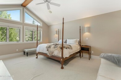 342 Eagle Dr-033