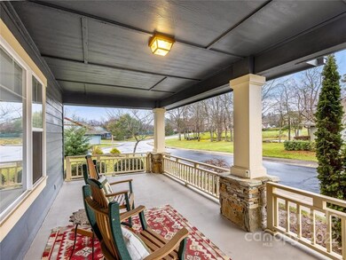 11 Gray Wolf Ln, Hendersonville, NC 28792 - photo 5