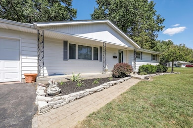 1566 Chillicothe St, Obetz, OH 43207 - photo 2