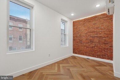 1438 Tasker St unit 2, Philadelphia, PA 19145 - photo 7