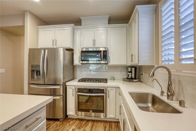 Gourmet Kitchen!!!