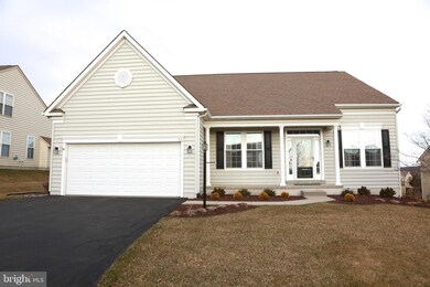 211 Cog Hill Dr, Honey Brook, PA 19344 - photo 2