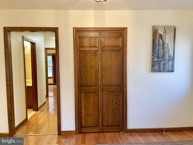 1341 Edinburg Rd, Princeton Junction, NJ 08550 - photo 4