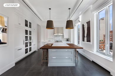 1010 Park Ave unit 14TH FLOOR, New York, NY 10028 - photo 4