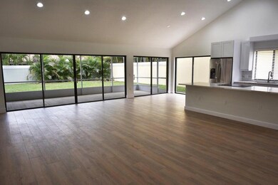 Great Room2 SMALL_8107