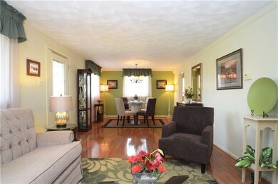 Front entry into Living Room/Dining room features 
