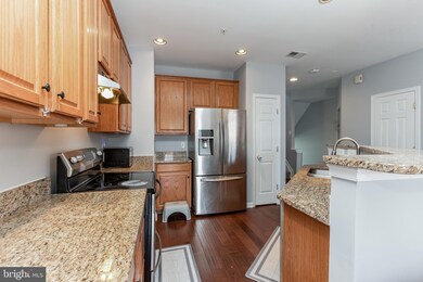 21041 Sojourn Ct, Germantown, MD 20876 - photo 3