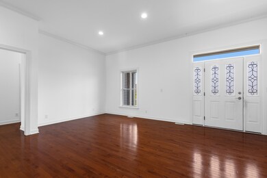 2203 Wickford Ln, Sycamore, IL 60178 - photo 2