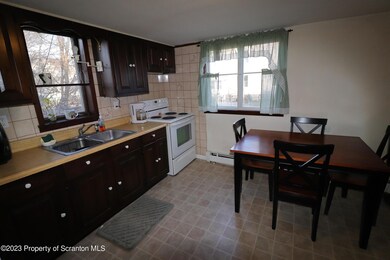 1410 Luzerne St, Scranton, PA 18504 - photo 6