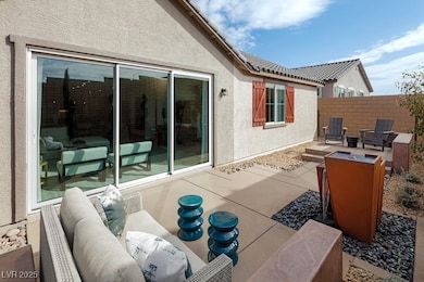 125 Piano Ln, Henderson, NV 89015 - photo 2
