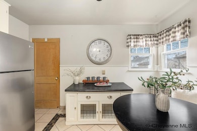 1214 E 23rd St, Cheyenne, WY 82001 - photo 4