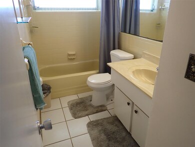 4905 NW 55th St, Tamarac, FL 33319 - photo 7