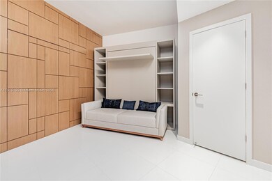 Paramount at Miami Worldcenter unit 3511, Miami, FL 33132 - photo 4