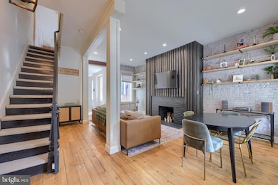 146 E James St, Lancaster, PA 17602 - photo 2