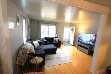 518 La Plant St, Green Bay, WI 54302 - photo 4