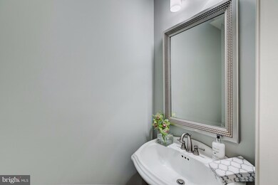12 Lydford Ct, Baltimore, MD 21209 - photo 4