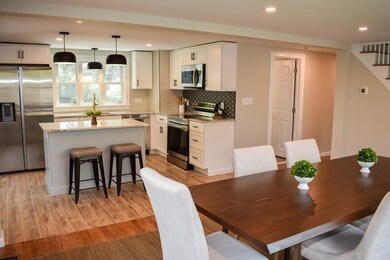 5 Dickson Rd, Woburn, MA 01801 - photo 6