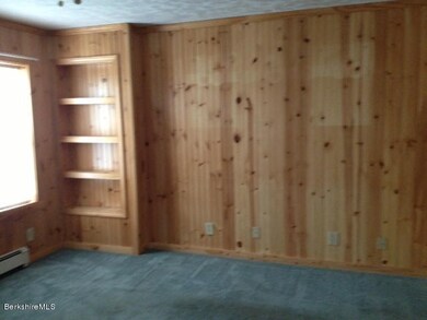 7 West St, Adams, MA 01220 - photo 5