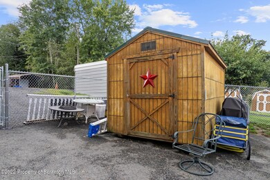 717 N Valley Ave, Olyphant, PA 18447 - photo 6