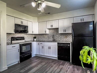 607 Foxton Ct unit 607, West Deptford, NJ 08051 - photo 6