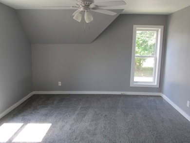 529 S State St, Greenfield, IN 46140 - photo 5