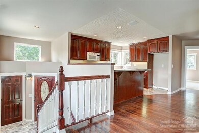 unlisted-address, Bend, OR 97701 - photo 5