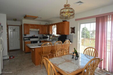 816 American General Dr, Easton, PA 18040 - photo 7