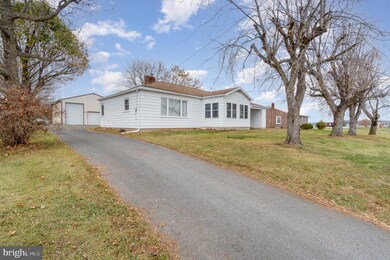 395 Twin Bridge Rd, Chambersburg, PA 17202 - photo 3