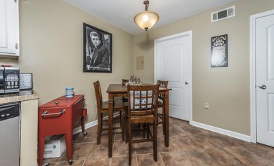 13 Dining Area 2 (2)