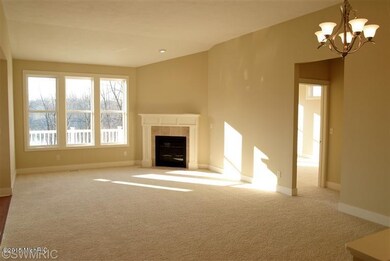 20140714193419099401000000-o