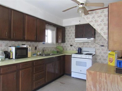 501 Hazen Notch Rd, Lowell, VT 05847 - photo 6