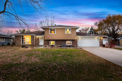 207 Diana St, Shorewood, IL 60404 - photo 2