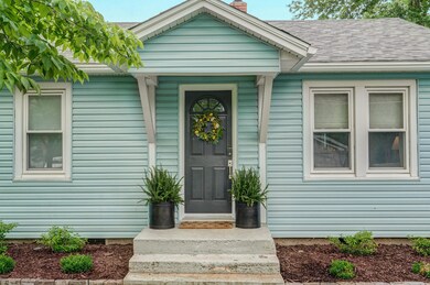 301 E Cherry St-32