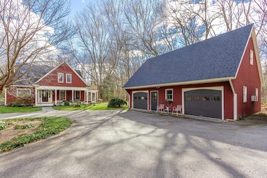 169 Maple St, Sherborn, MA 01770 - photo 3