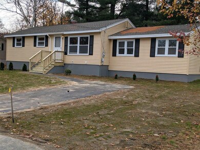 9 Cambridge Rd, Nashua, NH 03062 - photo 2