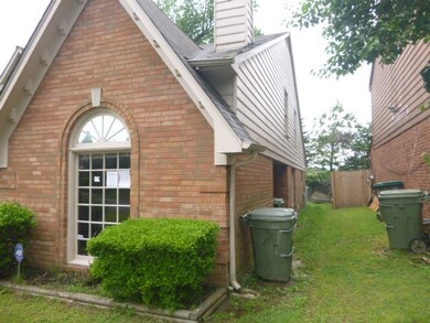 3591 Bishops Gate Dr, Memphis, TN 38115 - photo 2