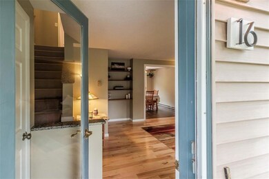Front door entrance - tile flooring