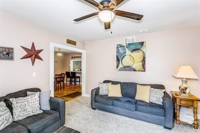 315 S King St, Maize, KS 67101 - photo 5