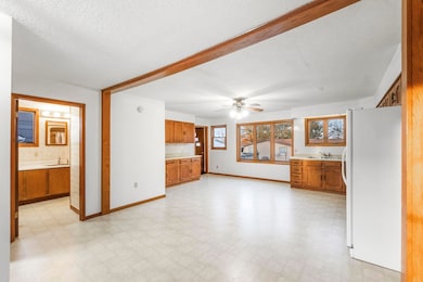 44 Charles City Rd, Nashua, IA 50658 - photo 3