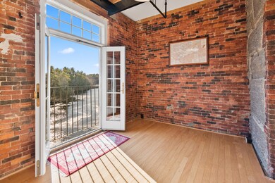 6 Bay Rd unit 18, Newmarket, NH 03857 - photo 4