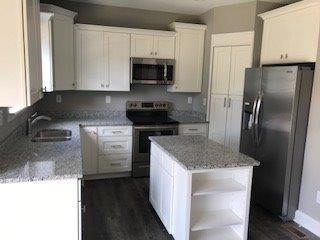 114 Hogan Dr, Frankfort, KY 40601 - photo 4