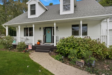 226 Allen St, East Longmeadow, MA 01028 - photo 4