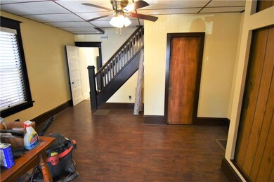 513 Raub St, Easton, PA 18042 - photo 3