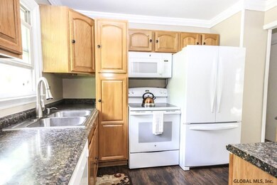 129 Ruggles Rd, Saratoga Springs, NY 12866 - photo 6