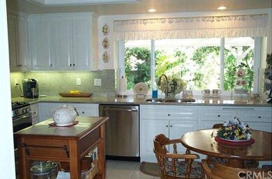 BEAUTIFUL REMODELED KITCHEN WITH GRANITE COUNTERS,