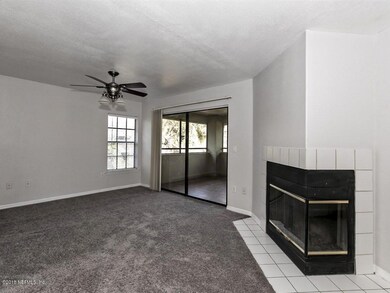003_Living Room